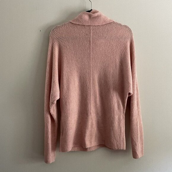 Express Women S Light Pink Waffle Knit Thermal Wedge Turtleneck Sweater NWT - Picture 11 of 11